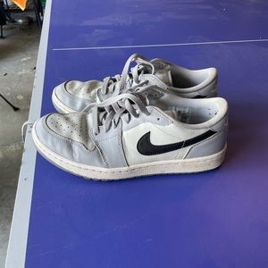 Jordan 1 Golf low - wolf grey size 9